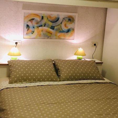 Apartment Filipas Cres Kültér fotó