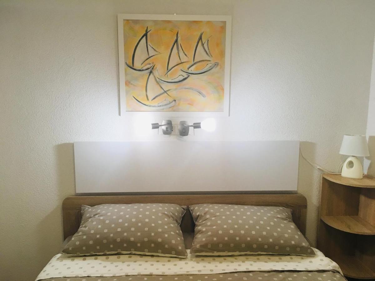 Apartment Filipas Cres Kültér fotó