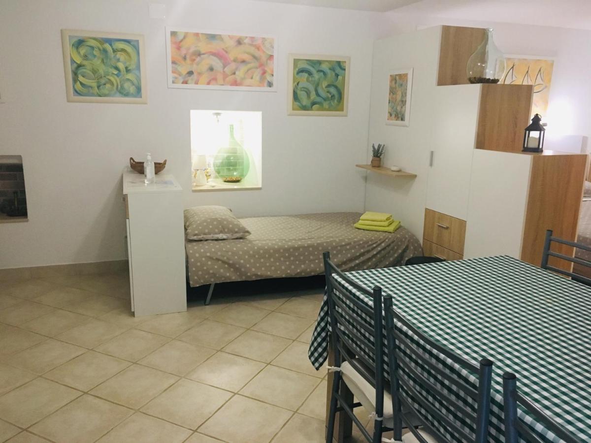 Apartment Filipas Cres Kültér fotó