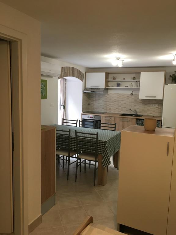 Apartment Filipas Cres Kültér fotó