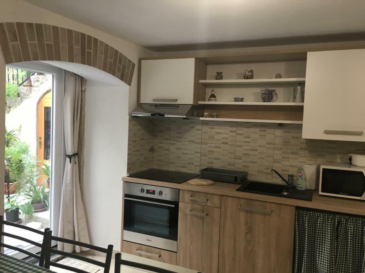 Apartment Filipas Cres Kültér fotó